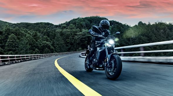 Moc bez kompromisów